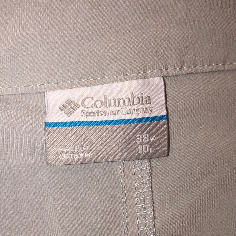 Columbia mens grey shorts 38 waist 10 long